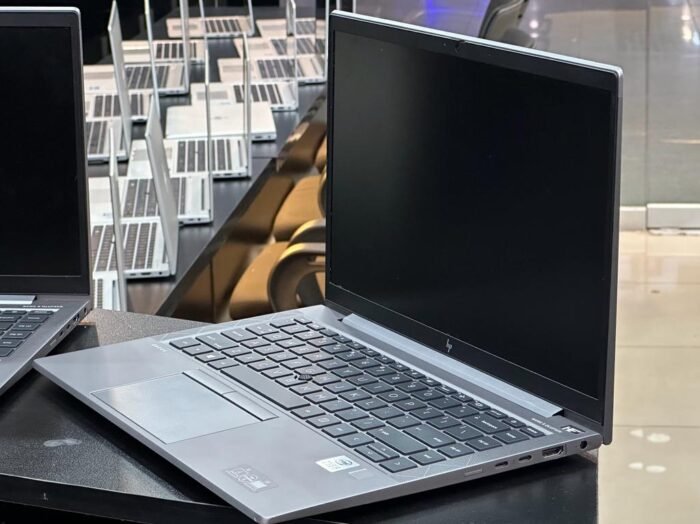 HP Zbook Firefly 15 G8