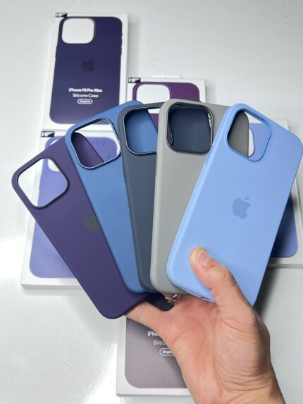 Silicone Case with MagSafe for iphone 15 Pro Max