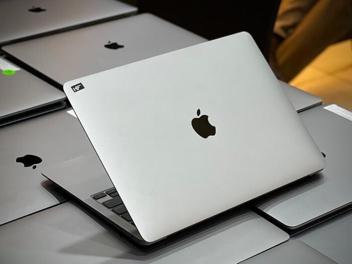 Macbook Air M1 2020 Best Price in Pakistan