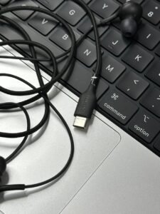 samsung akg handfree Best Price in Pakistan