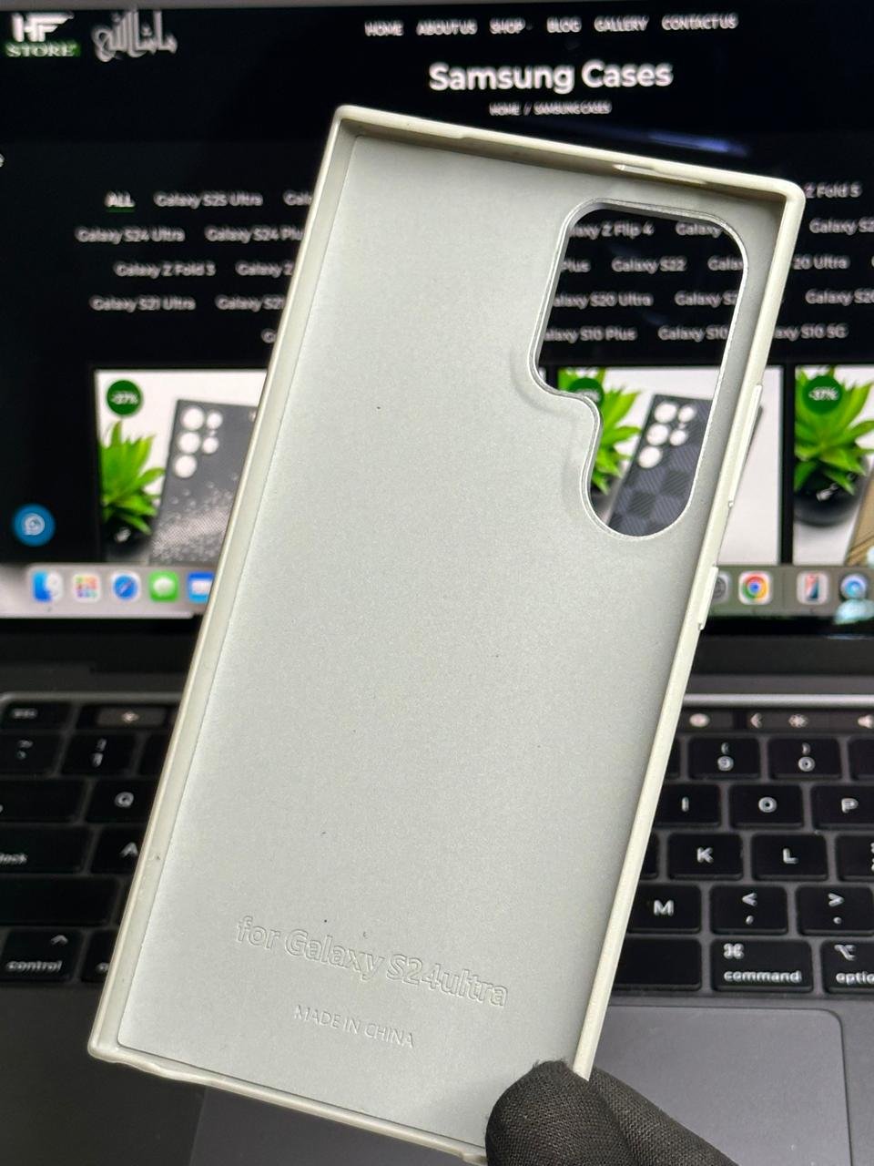 IRIS Matrix Leather Case For Samsung Galaxy S24 Ultra