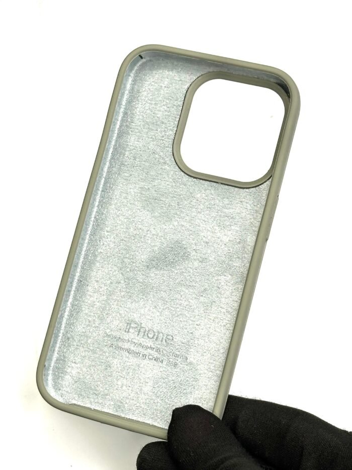 https://hf-store.pk/product-category/accessories-gadgets/phone-cases/apple-cases/iphone-13-pro-cases/