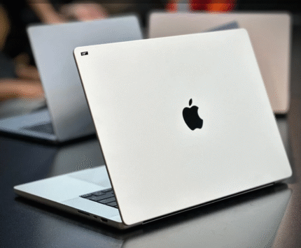 Apple MacBook Pro 16 M4 Pro Chip 2024 ‎A3403 | 16 inch Display | 24GB Ram 512GB Storage 14C-CPU 20C-GPU | Pre Owend MacBook Best Price in Pakistan