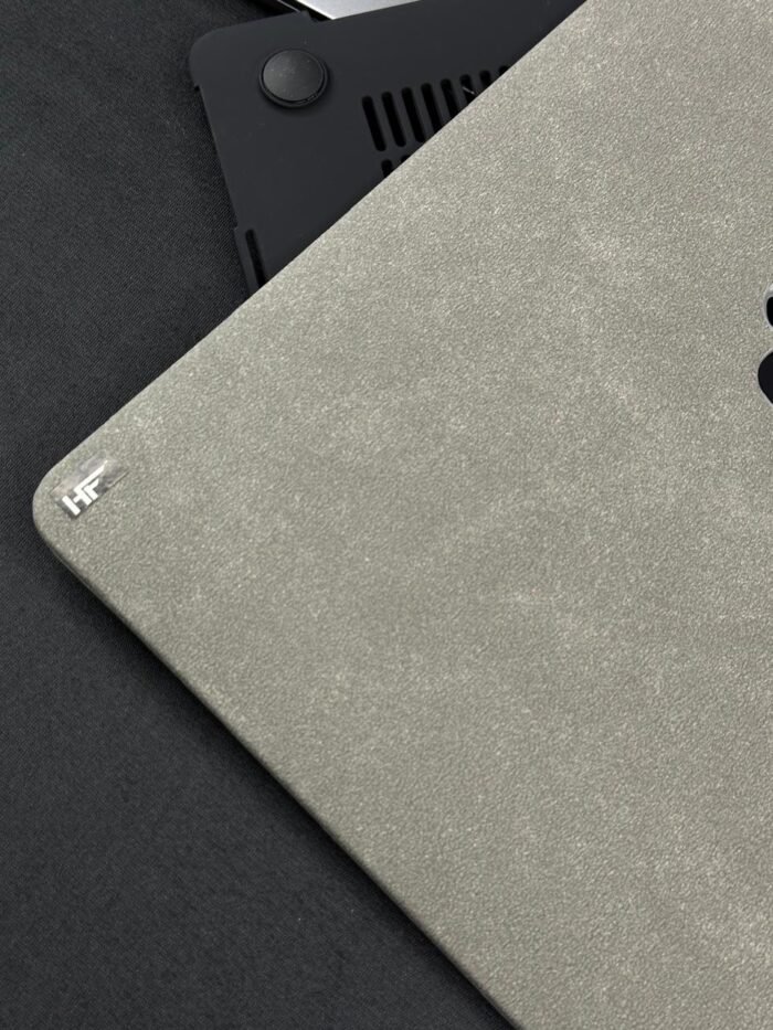 Macbook cover