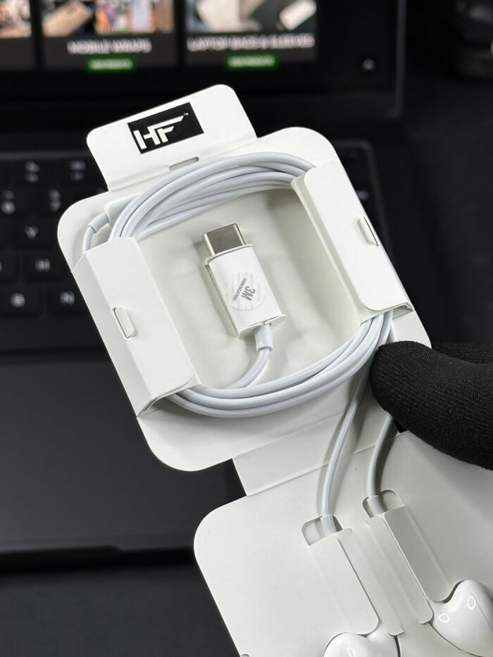 Apple Hand Free With Type C Jack ( 100% Orignal ) - Image 4