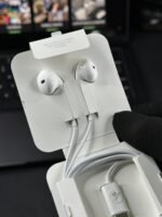 Apple Hand Free With Type C Jack ( 100% Orignal ) - Image 2