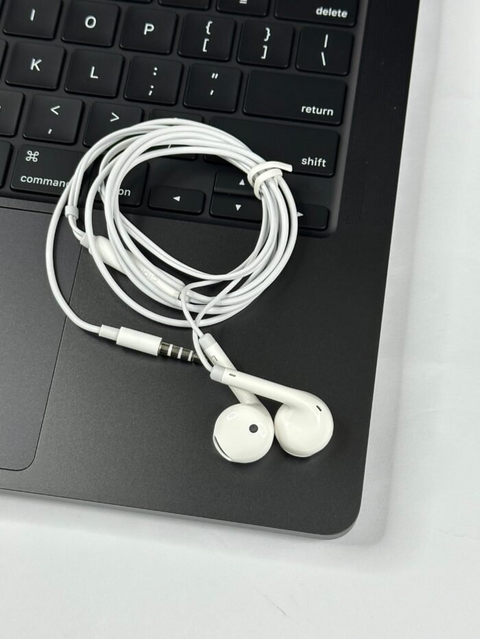 Apple Hand Free With Aux Jack | High Quality ( A+) - Image 3
