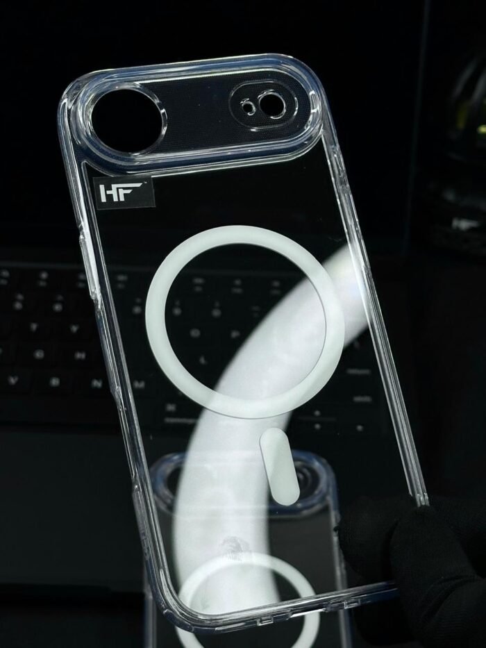 MagSafe Spigen Crystal Clear Case for iPhone 17 Air - Image 4