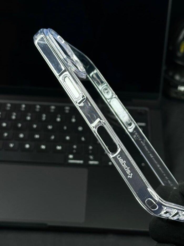 iPhone 17 Covers