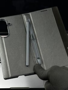 Galaxy Z Fold 7 Cases
