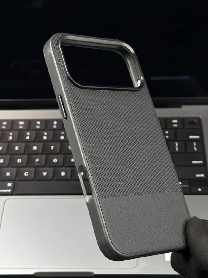 iphone 17 pro max cases pakistan