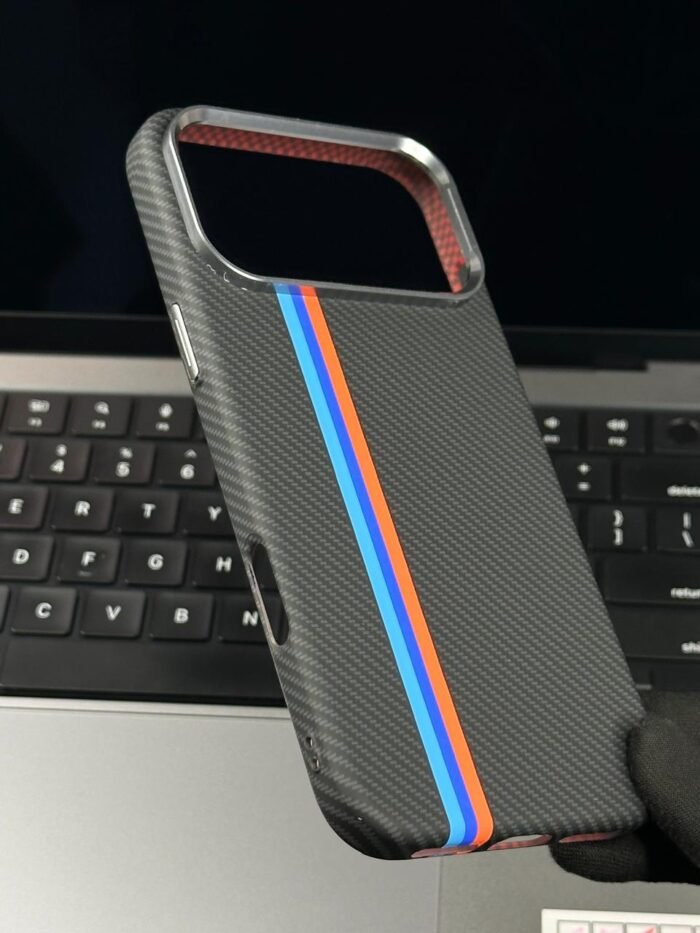 Carbon Fiber With Magnetic MagSafe Back Case for iPhone 17 Pro Max 3 - Image 2