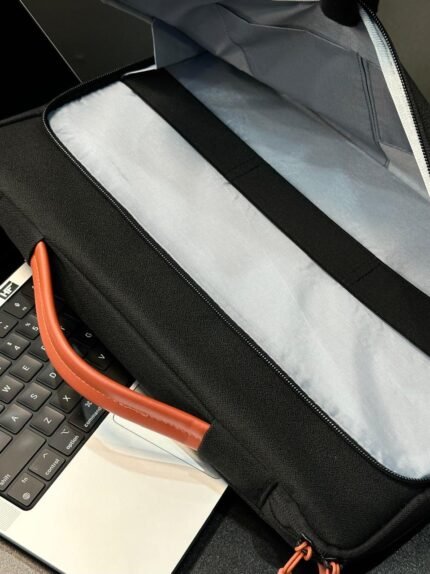 laptop hand bags price