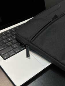 Laptop hand bag