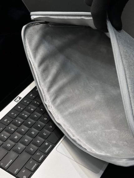 laptop hand bags price pakistan