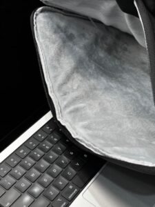 Laptop hand bag price pakistan