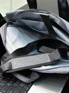 Laptop hand bag 