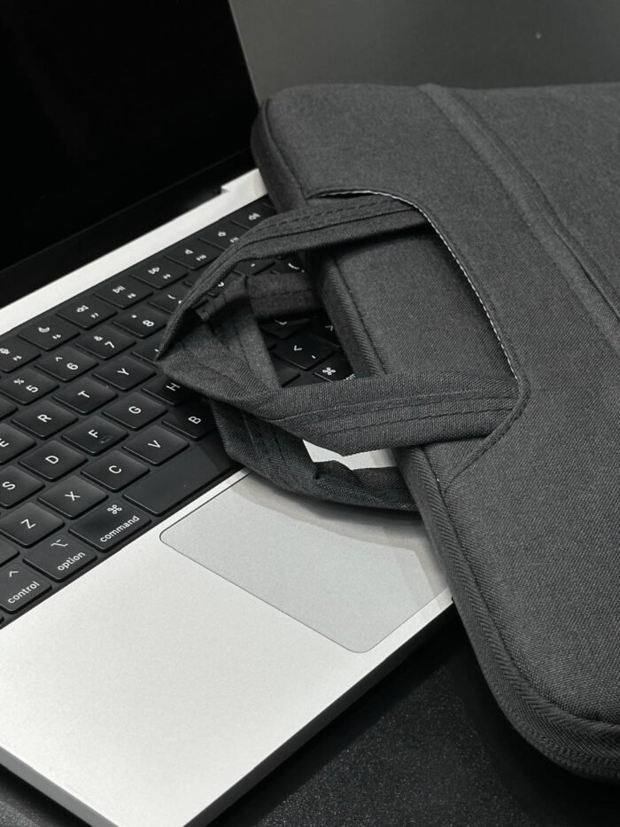 Laptop hand bags price