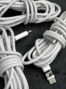 macbook 2m cable